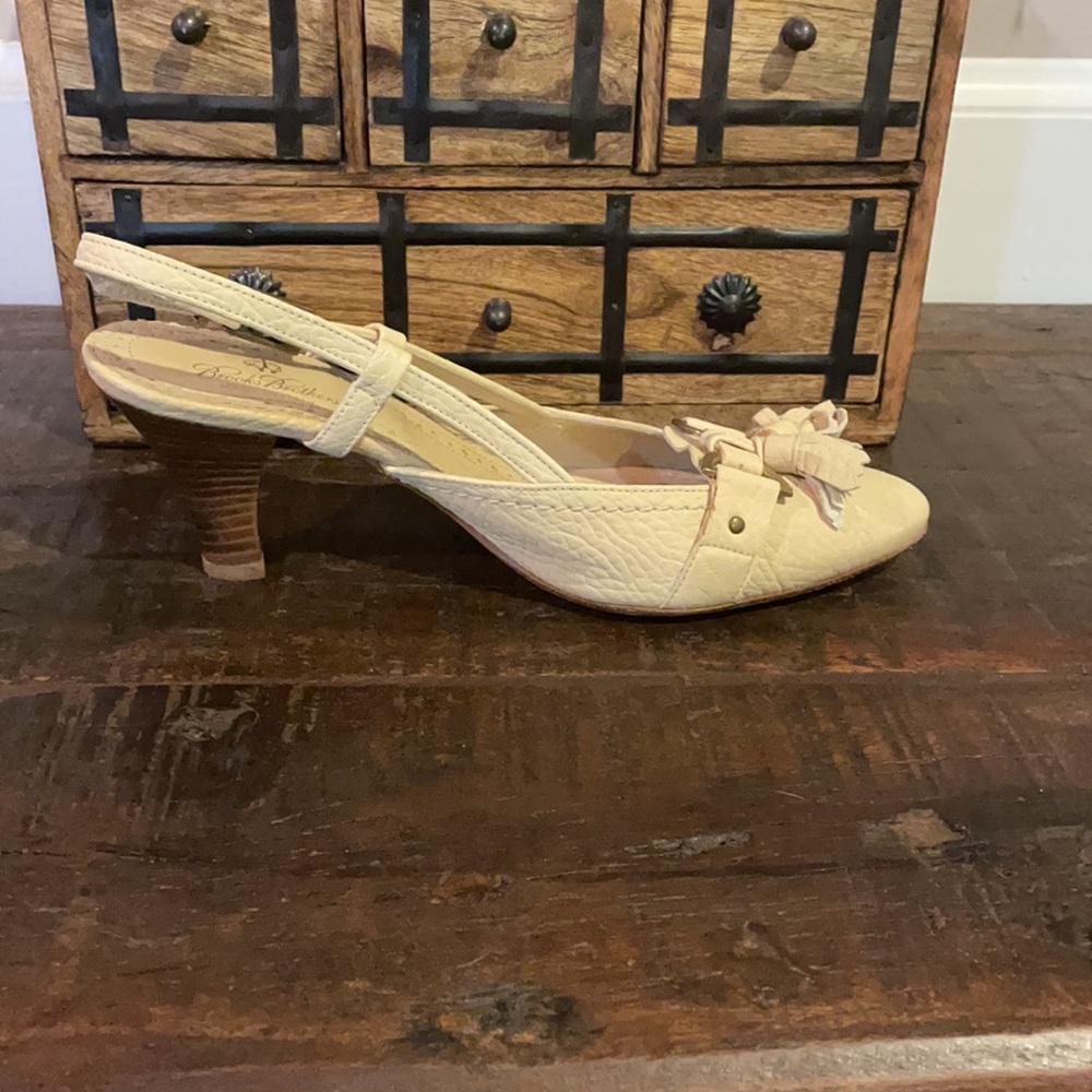 Cream-Colored Slingbacks by Brooks Brothers - Picture 2 of 5